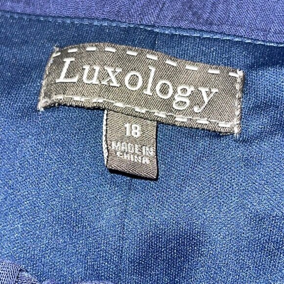 NEW! Luxology Dress Navy Blue Crepe Cold Shoulder Embroidered Dress Women's  18 - Picture 6 of 10